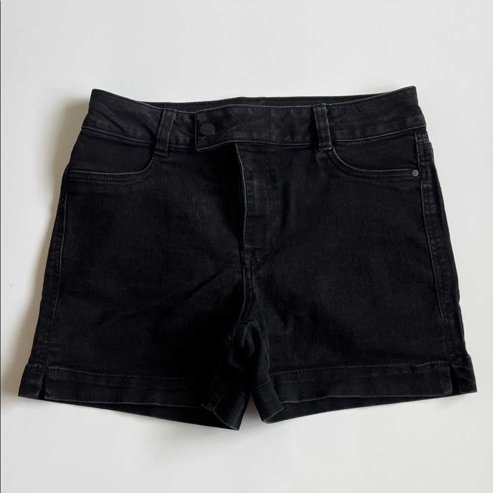 d. jeans Women's Dark Black Jean Shorts